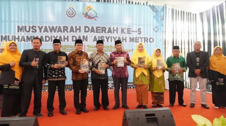 Kado Spesial Musyda ke-5, Buku Sejarah Muhammadiyah Metro Dilaunching