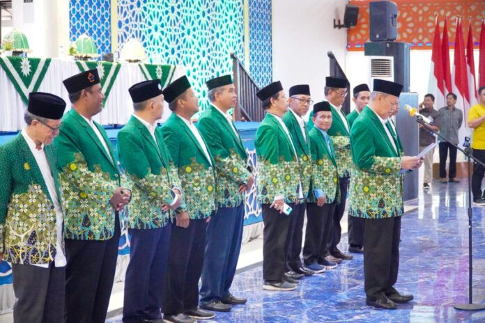 Ambo Asse Kukuhkan 444 Pengurus Majelis-Lembaga PWM Sulsel