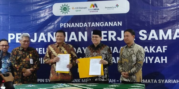 Permudah Warga Persyarikatan Menunaikan Wakaf, PP Muhammadiyah Kerja Sama dengan 3 Perbankan Syariah