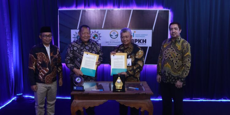 Fasilitasi Milenial Persiapkan Dana Ibadah Haji, Induk BTM Gandeng BSI Luncurkan Gerakan Haji Muda
