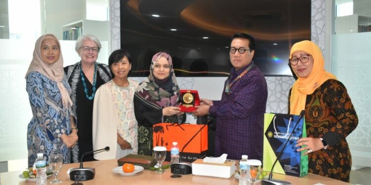 Komitmen Muhammadiyah Menjaga Perdamaian Dunia Diapresiasi Organisasi Perempuan Internasional